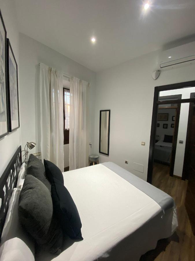 Apartamentos Los Descalzos Free Parking รอนดา ภายนอก รูปภาพ